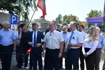 Г.А. Зюганов принял участие в открытии спортивного комплекса на территории совхоза имени Ленина