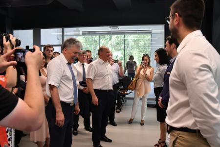 Г.А. Зюганов принял участие в открытии спортивного комплекса на территории совхоза имени Ленина