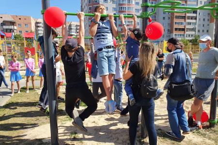 «И помнит мир спасенный…». В Тюмени КПРФ подвела итоги творческого конкурса среди учащихся