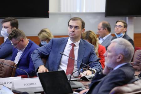 На заседании ЦИКа Юрий Афонин процитировал Ленина: «Пока собственность за капиталистами, всякая демократия будет только лицемерно прикрытой буржуазной диктатурой»