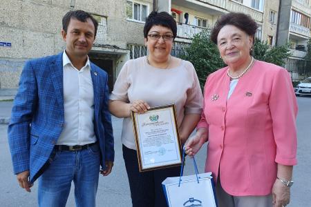 «И помнит мир спасенный…». В Тюмени КПРФ подвела итоги творческого конкурса среди учащихся