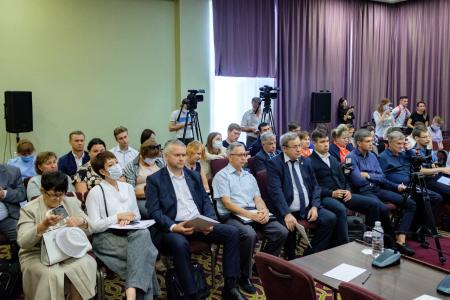 Юрий Афонин в Иркутске: В пандемию олигархи словно взбесились и замахнулись даже на Байкал