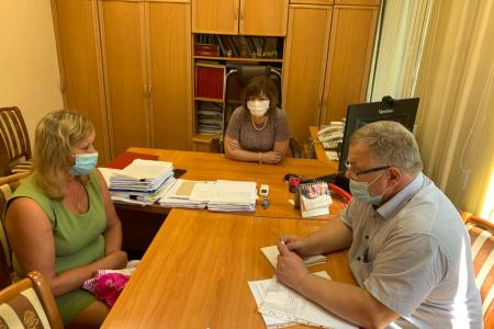 Московская область. Депутат-коммунист Александр Наумов провёл приём граждан в городе Раменском
