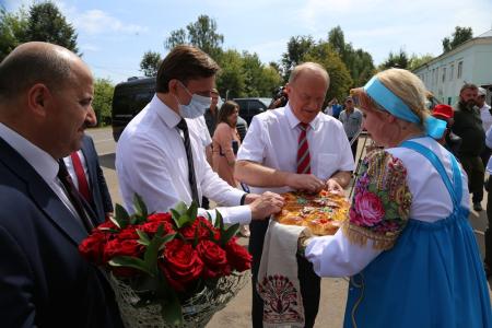 Г.А. Зюганов посетил Знаменский район Орловской области