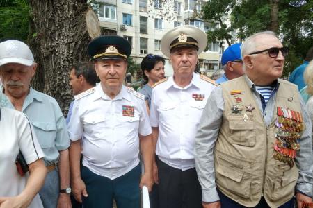 Республика Крым. В Феодосии отпраздновали 90 лет ВДВ