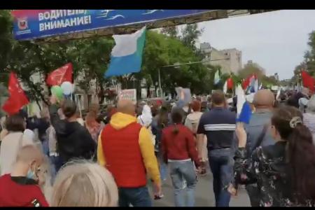 Сергей Обухов про неумирающий Хабаровский протест под красными знамёнами