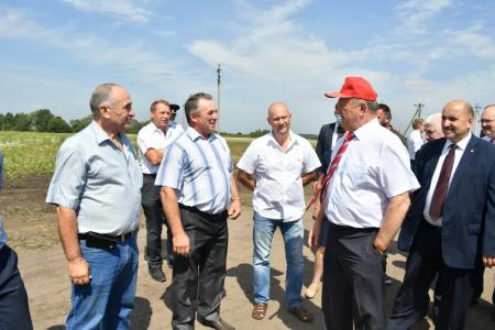 Г.А. Зюганов посетил Знаменский район Орловской области