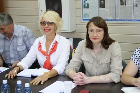 Нина Останина пожелала победы новосибирским коммунистам на предстоящих выборах