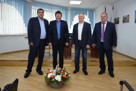 Депутат КПРФ Александр Наумов: «Опыт строительной компании «Гюнай» следует распространить на всю Россию»