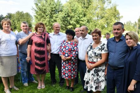 Г.А. Зюганов посетил Знаменский район Орловской области