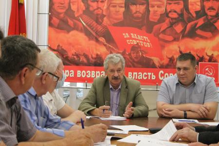 Бюро Комитета Псковского областного отделения КПРФ приняло постановление по ситуации в Белоруссии