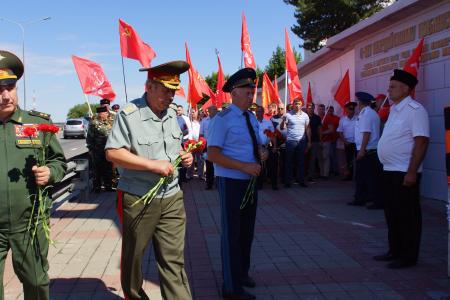 Краснодарский край. Коммунисты Дона и Кубани отметили 78-ю годовщину легендарной Кущевской атаки красных казаков