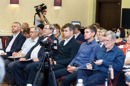 Юрий Афонин в Иркутске: В пандемию олигархи словно взбесились и замахнулись даже на Байкал