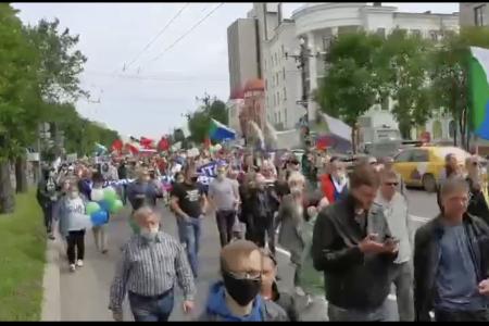 Сергей Обухов про неумирающий Хабаровский протест под красными знамёнами