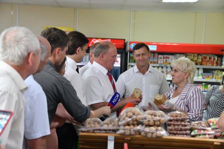 Г.А. Зюганов посетил Знаменский район Орловской области