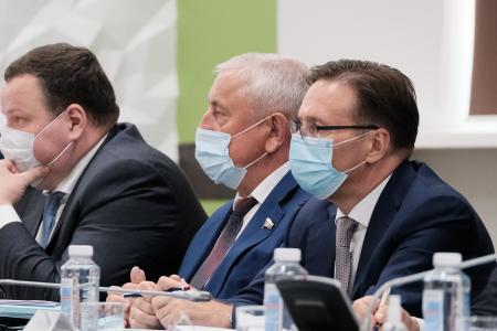 Николай Харитонов: Надеюсь, правительство не только поразилось красотами Дальнего Востока, но и углубилось в его проблемы