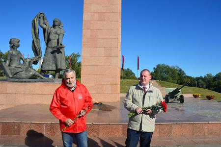 Ивановские коммунисты отметили 75-летие завершения Второй мировой войны