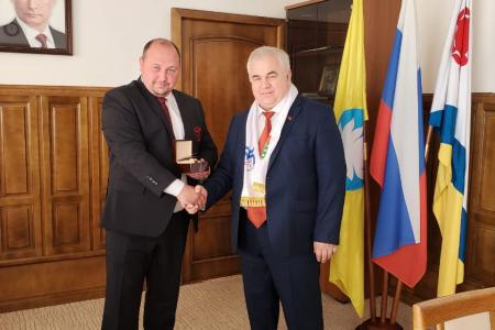 Рабочий визит Казбека Тайсаева в Республику Калмыкия