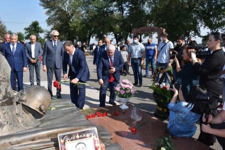 Казбек Тайсаев принял участием в вахте памяти по жертвам Беслана в Северной Осетии