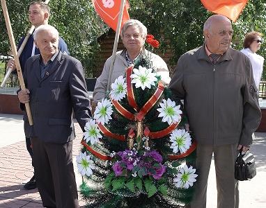 Коммунисты Забайкалья почтили память павших в боях в годы Второй мировой войны