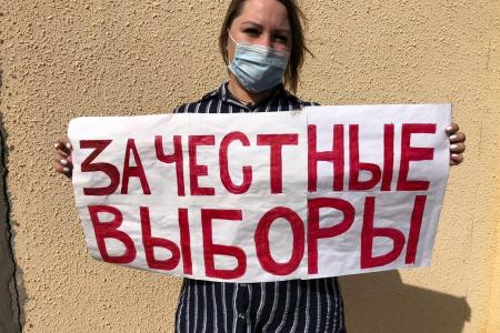 Сталинградские коммунисты продолжают пикеты за честные выборы