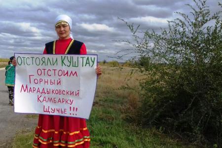 Саратовская область. Одиночные пикеты КПРФ "Нет - заводам смерти!"