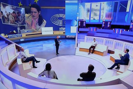 Юрий Афонин на Первом канале: Зачем российские СМИ с утра до вечера обсуждают судьбу штанов Навального?
