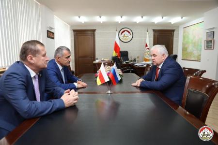 Казбек Тайсаев с официальным визитом посетил Республику Южная Осетия по случаю празднования 30-летия Республики
