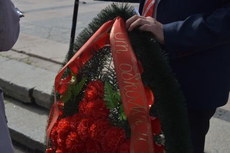 В Кирове прошёл пикет КПРФ в честь 50-летия памятника В.И. Ленину и за отставку Чурина и Васильева