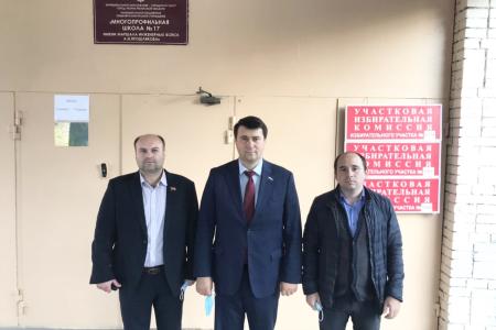Олег Лебедев ознакомился с ходом голосования на избирательных участках Рязанской области.