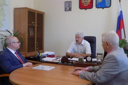 Депутат КПРФ Сергей Гаврилов совершает рабочие поездки по районам Воронежской области