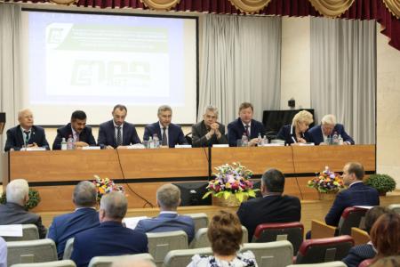 В.И.Кашин принял участие в мероприятиях, посвященных 100-летию Центра овощеводства ВНИИССОК