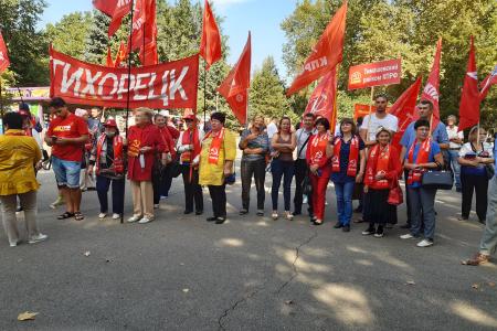 В Краснодаре состоялся митинг протеста против фальсификации выборов, грязных технологий и закона о многодневном голосовании