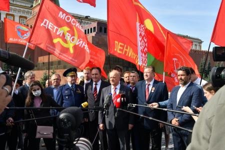 Г.А. Зюганов: «Наши отцы-победители справились с историческими задачами. Сегодня вызов стоит перед нами»