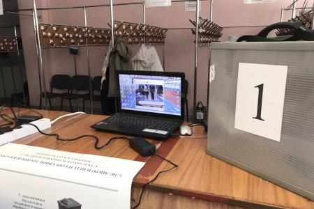 Олег Лебедев продолжил объезд избирательных участков в Рязанской области.