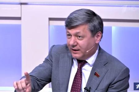 Дмитрий Новиков: «Белорусы не примут навязанных из-за рубежа сценариев»