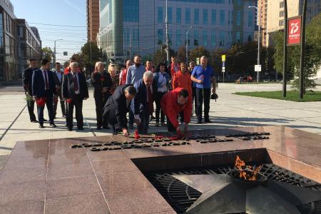 Краснодар. Коммунисты почтили память павших защитников Советской власти