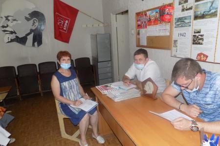 Сергей Гаврилов поздравил молодежь с Днем рождения комсомола