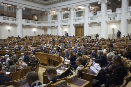 Дмитрий Новиков принял участие в конференции в честь 150-летия со дня рождения В.И. Ленина в городе на Неве