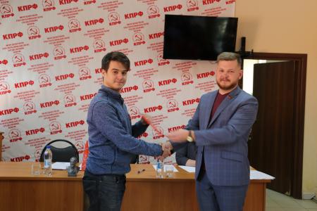 «Новая политическая реальность и задачи Мордовского республиканского отделения ЛКСМ РФ в борьбе за интересы молодежи». С заседания IV (октябрьского) совместного Пленума Комитета и КРК Мордовского республиканского отделения ЛКСМ РФ