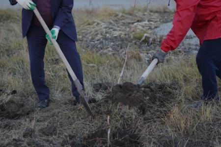 Якутские коммунисты участвуют в акции «Сад Памяти»