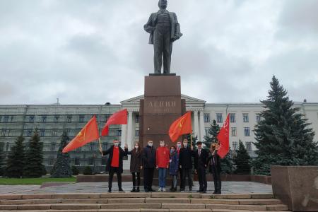 Псковская область: Ленин! Партия! Комсомол!