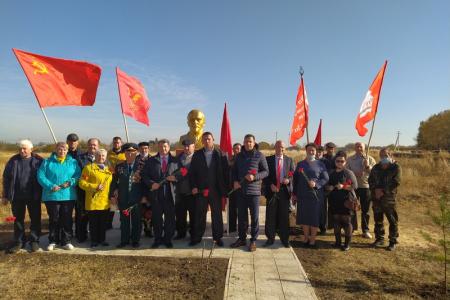 В Белгородской области коммунисты восстановили бюст В.И. Ленину
