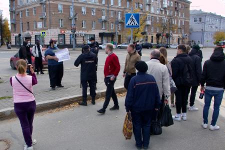 «Забыть – нельзя, простить – невозможно!». Пикеты коммунистов в Пермском крае