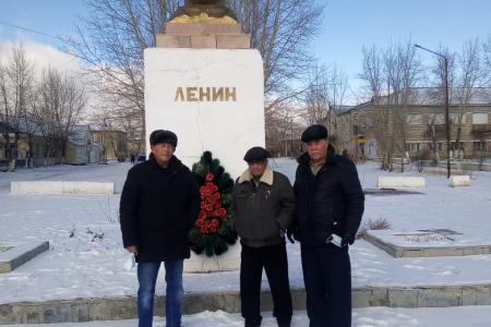 Коммунисты Забайкалья отдали дань уважения землякам-революционерам в День Великого Октября