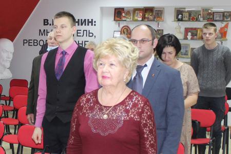 Амурская область. В честь 103-годовщины Великого Октября в Благовещенске прошло торжественное собрание