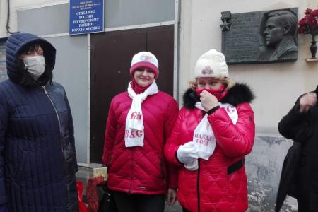 Полиция задержала лидера ВЖС-Надежда России Нину Останину и активисток движения