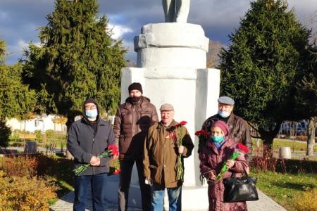 Московская область. Подмосковные коммунисты отметили праздник Великой Октябрьской социалистической революции