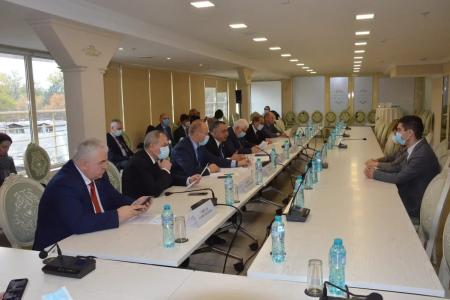 Казбек Тайсаев принимает участие в мониторинге второго тура выборов президента Молдовы
