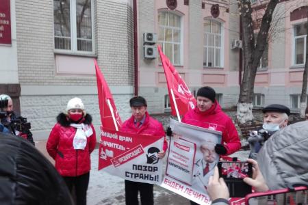 Полиция задержала лидера ВЖС-Надежда России Нину Останину и активисток движения